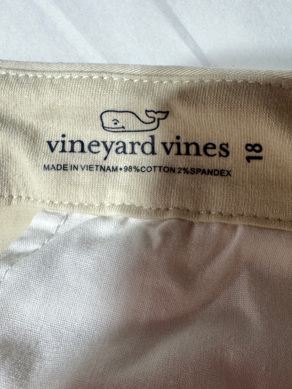 Vineyard Vines Boys bundle of 3, pants and shirts - Picture 4 of 13